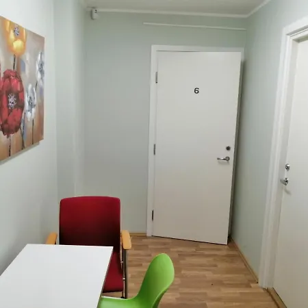 بيت شباب Cheap Center *